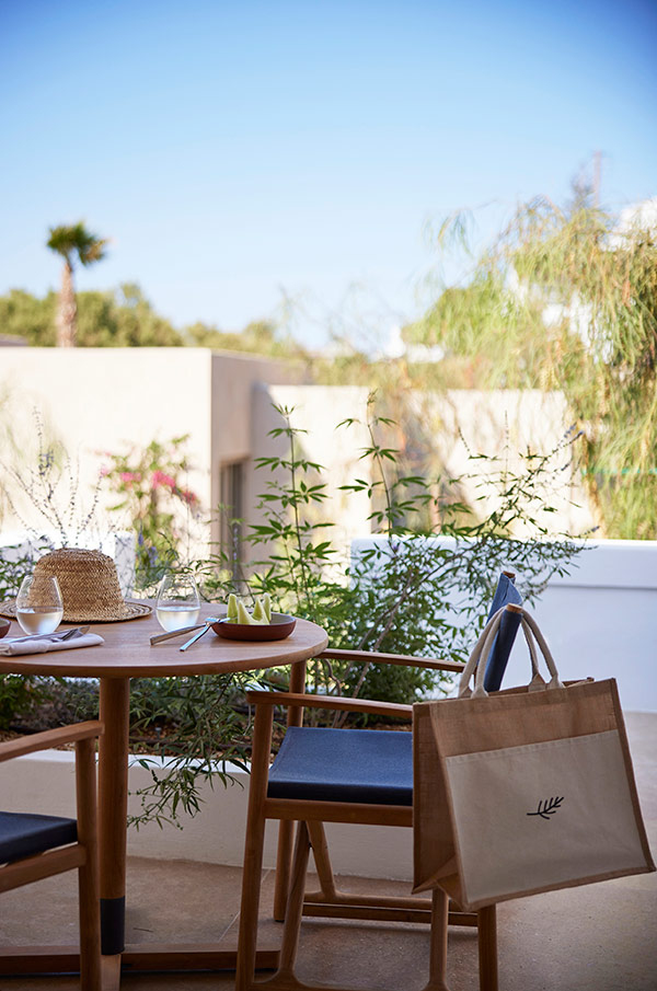 Main Hotel Rooms and Suites