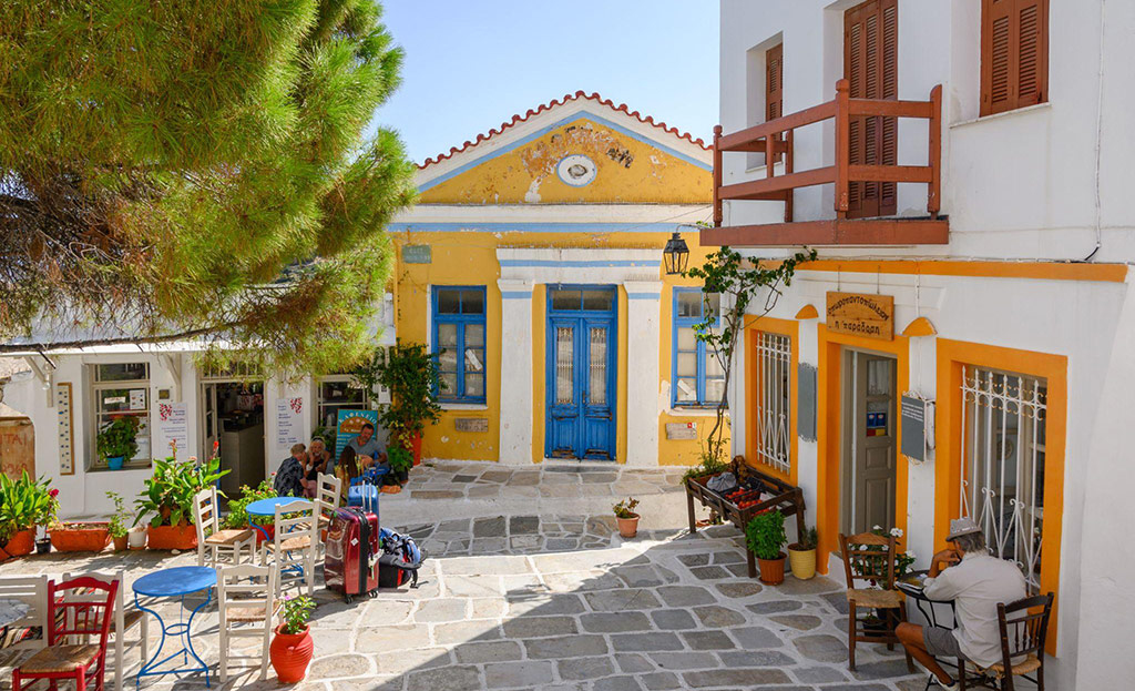 <h2>Explore the Enchanting Village of Lefkes</h2>