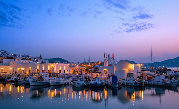 <h2>Naoussa – Harbour Walks & Evening Energy (5 Minutes on Foot)</h2>